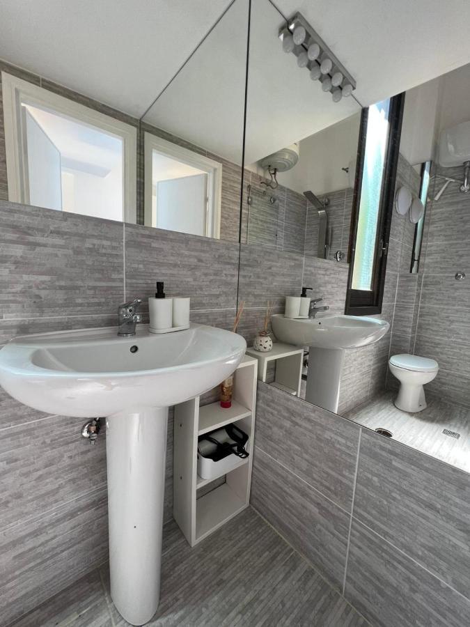 Surf House Apartment Lido di Ostia Exterior photo